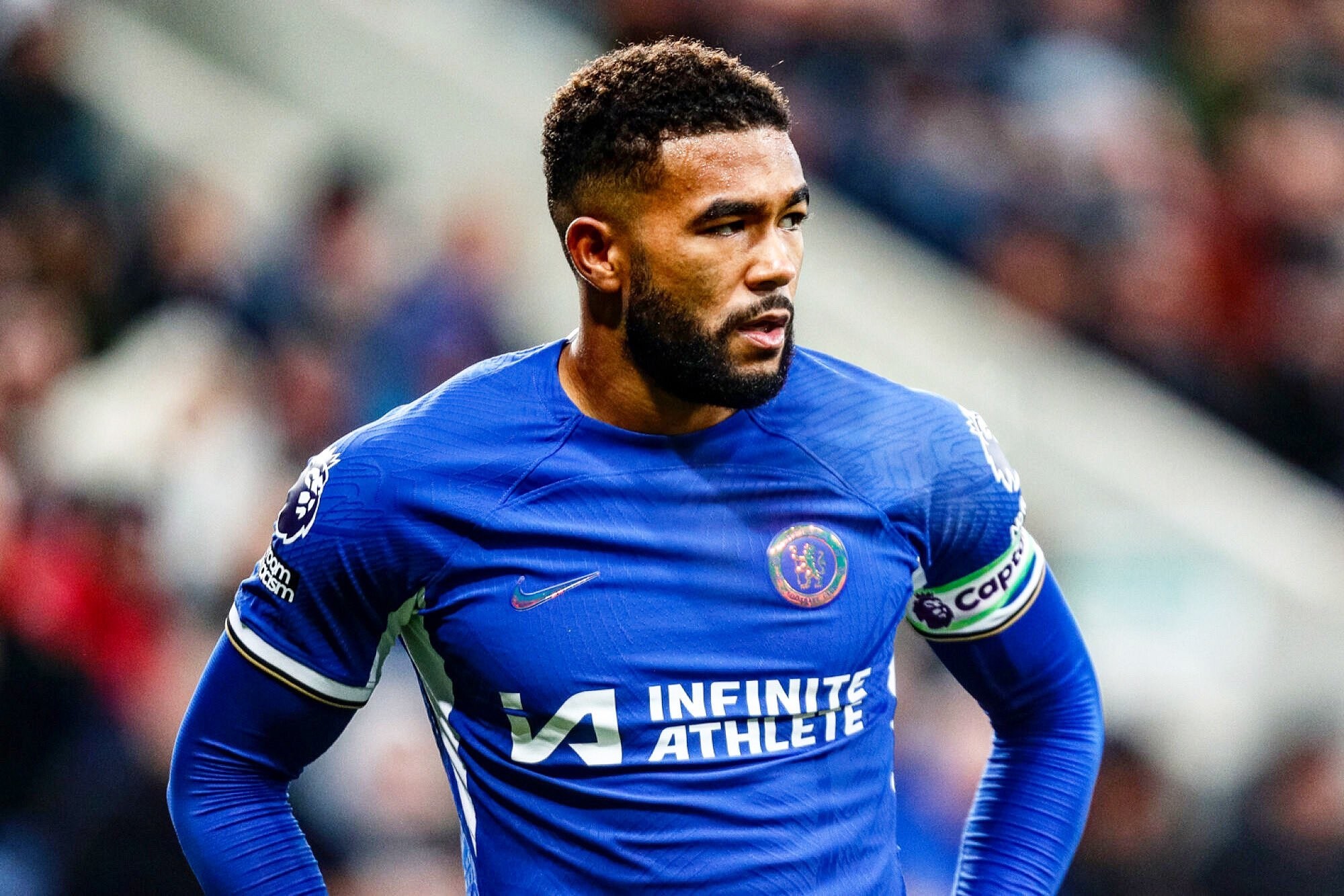 凯恩：英格兰队的新领袖是贝林厄姆、萨卡、格伊、赖斯和我（凯恩点名英格兰新一代领袖：贝林厄姆、萨卡、格伊、赖斯加上我）