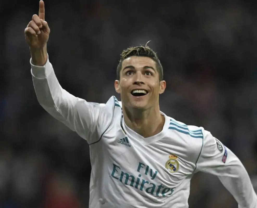 卫冕冠军重新起航，泰州官方发布2026“苏超”球员全国招募令