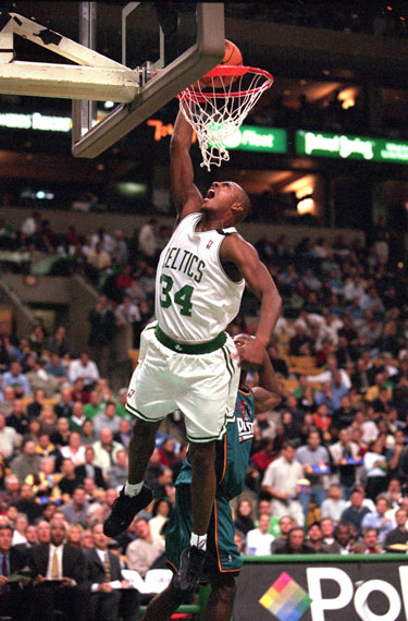 博努奇：我坚信加图索带领国家队走的是正确道路（博努奇力挺加图索：国家队走在对的路上）